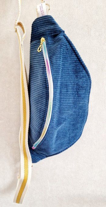 Sac banane, velours bleu marine et motif 