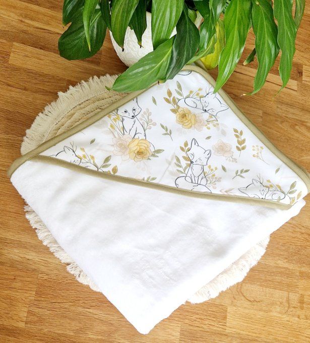 Ensemble cape de bain renard floral 