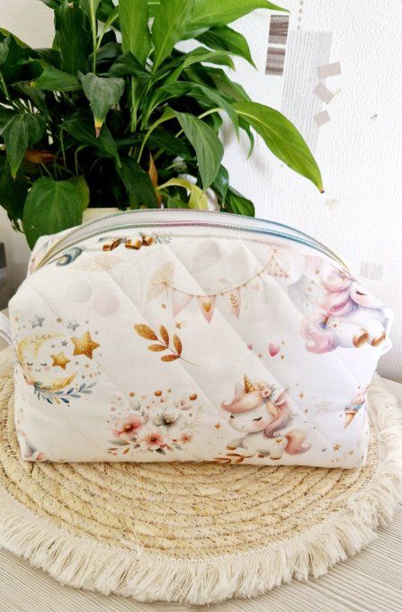 Trousse de toilette licorne