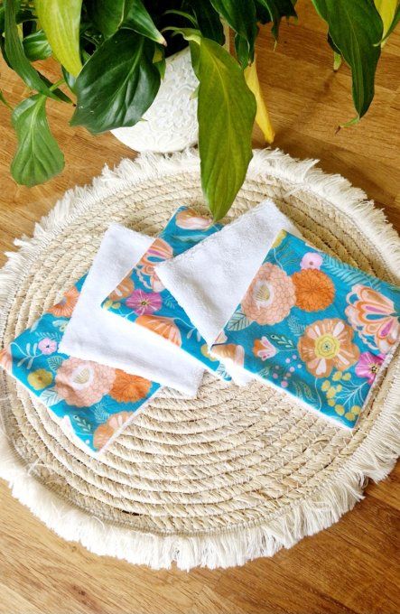 5 Lingettes démaquillantes florales pastel 